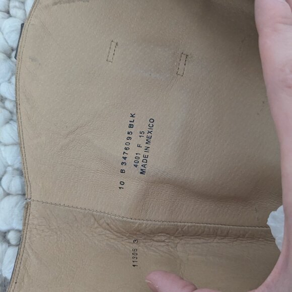 FRYE boots - Picture 2 of 8